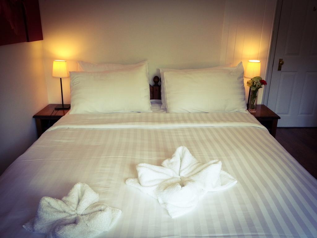 Rosemead Guest House Claygate Habitación foto
